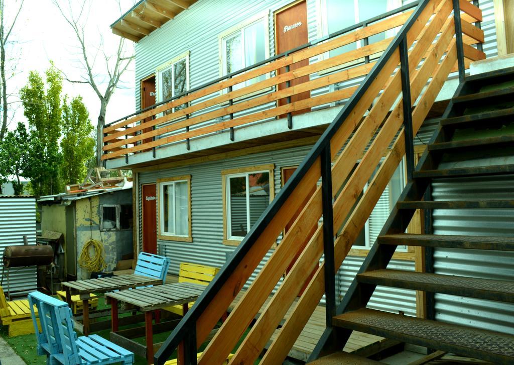 Carfran Patagonia Hostel Puerto Natales Buitenkant foto
